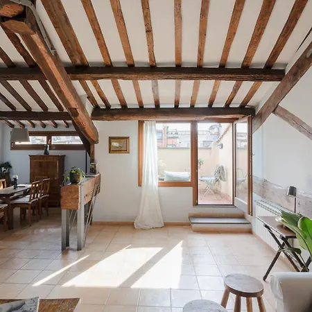 Amazing Penthouse With Terrace And Rooftop In Trastevere * 罗马