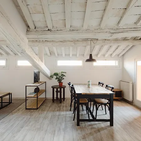 Amazing Penthouse With Terrace And Rooftop In Trastevere * 罗马
