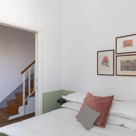 Amazing Penthouse With Terrace And Rooftop In Trastevere רומא