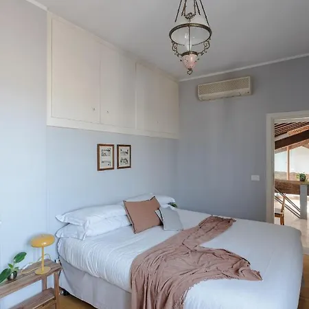 Amazing With Terrace Or Rooftop In Trastevere Appartement