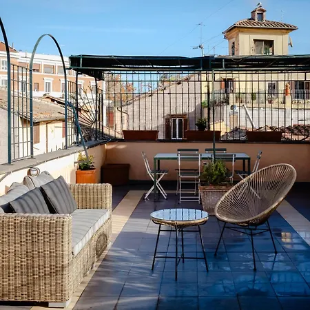 Lägenhet Amazing Penthouse With Terrace And Rooftop In Trastevere Rom