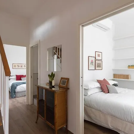 Amazing Penthouse With Terrace And Rooftop In Trastevere Apartment
